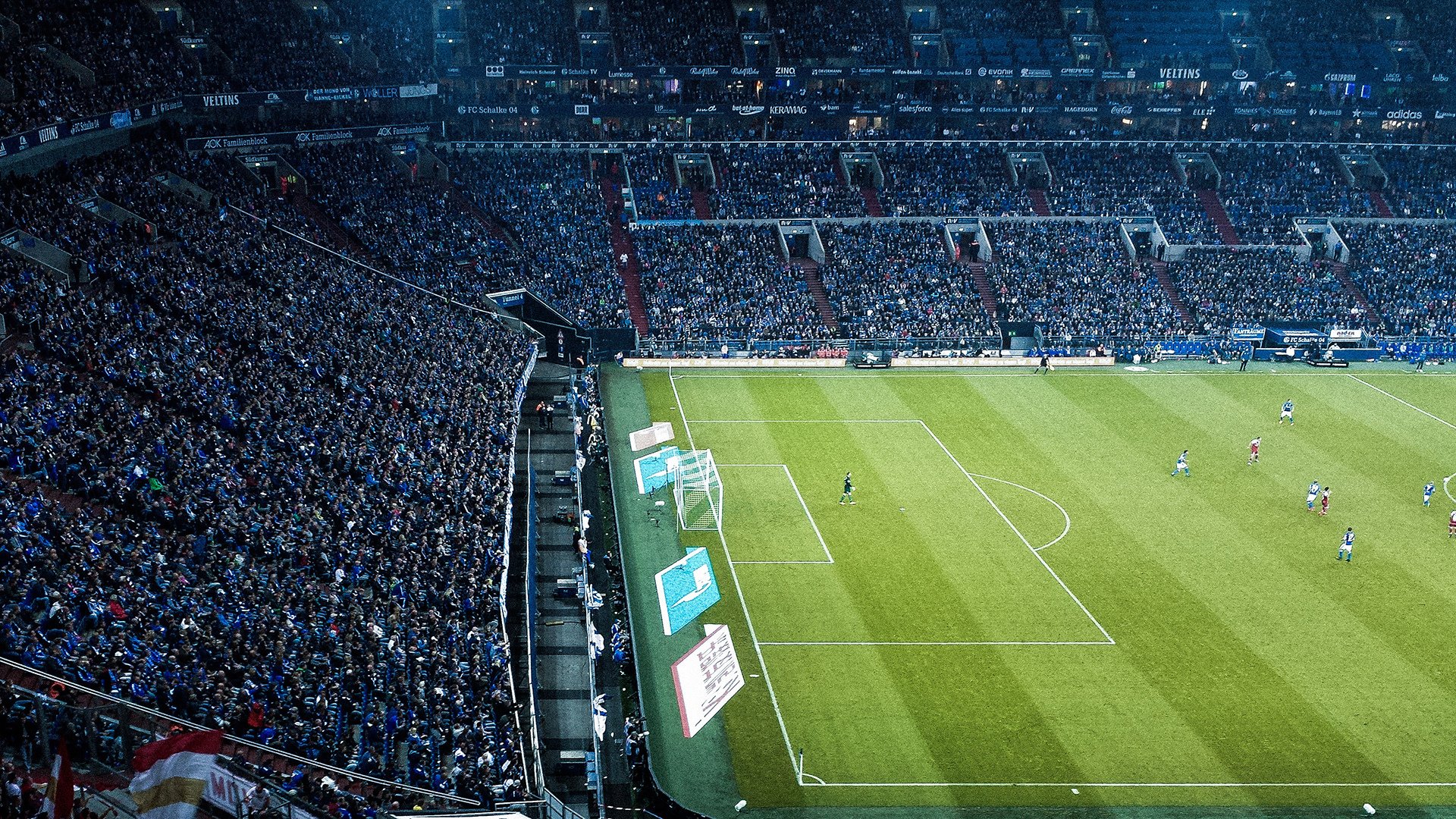 英超争冠压力下，教练细谈战术调整的策略思路，英超攻略